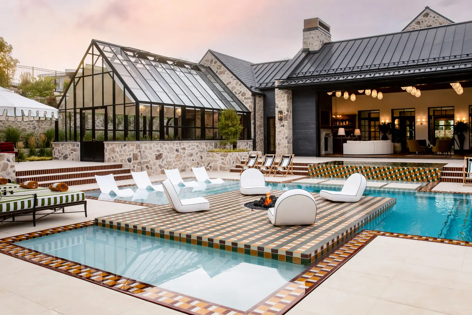 The pool, every angle, photo 1 of 6