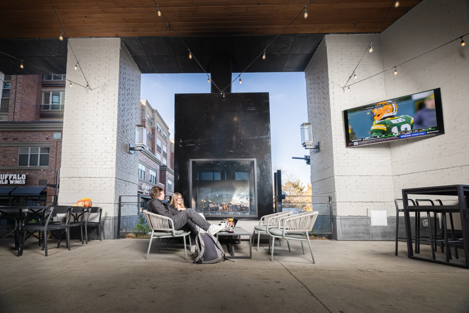 “The Alley” at the retail edge